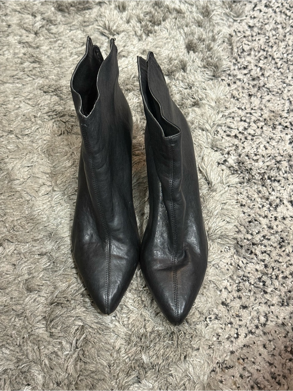 Vince Camuto Cammen Ankle Boots Women 9M Black Leather Pointed Toe Block Heel